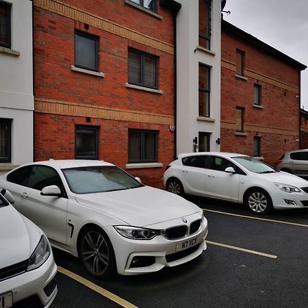 Belfast Central 2 Bedroom Luxurious Modern Stay Экстерьер фото