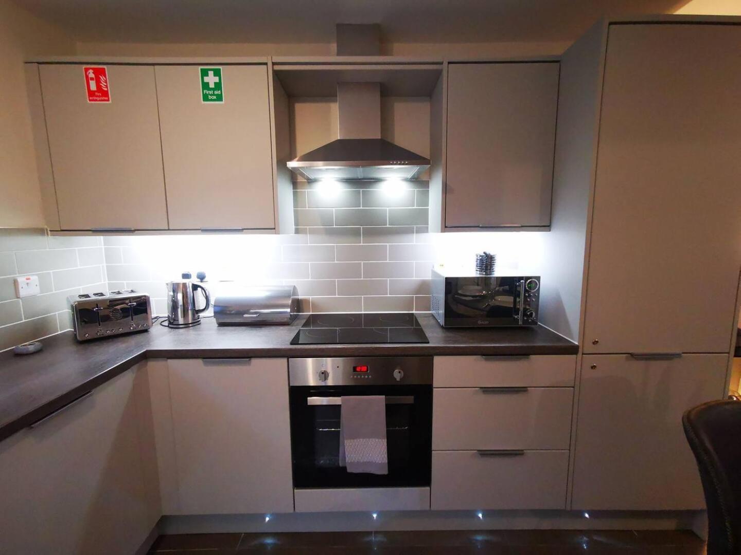 Belfast Central 2 Bedroom Luxurious Modern Stay Экстерьер фото