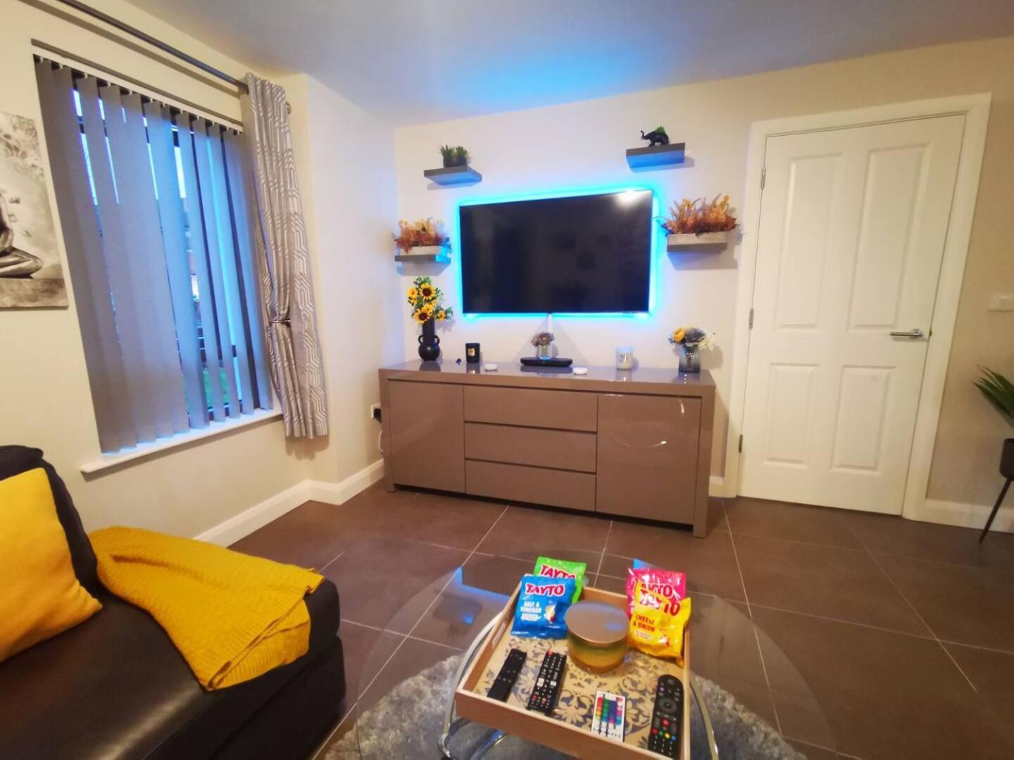 Belfast Central 2 Bedroom Luxurious Modern Stay Экстерьер фото