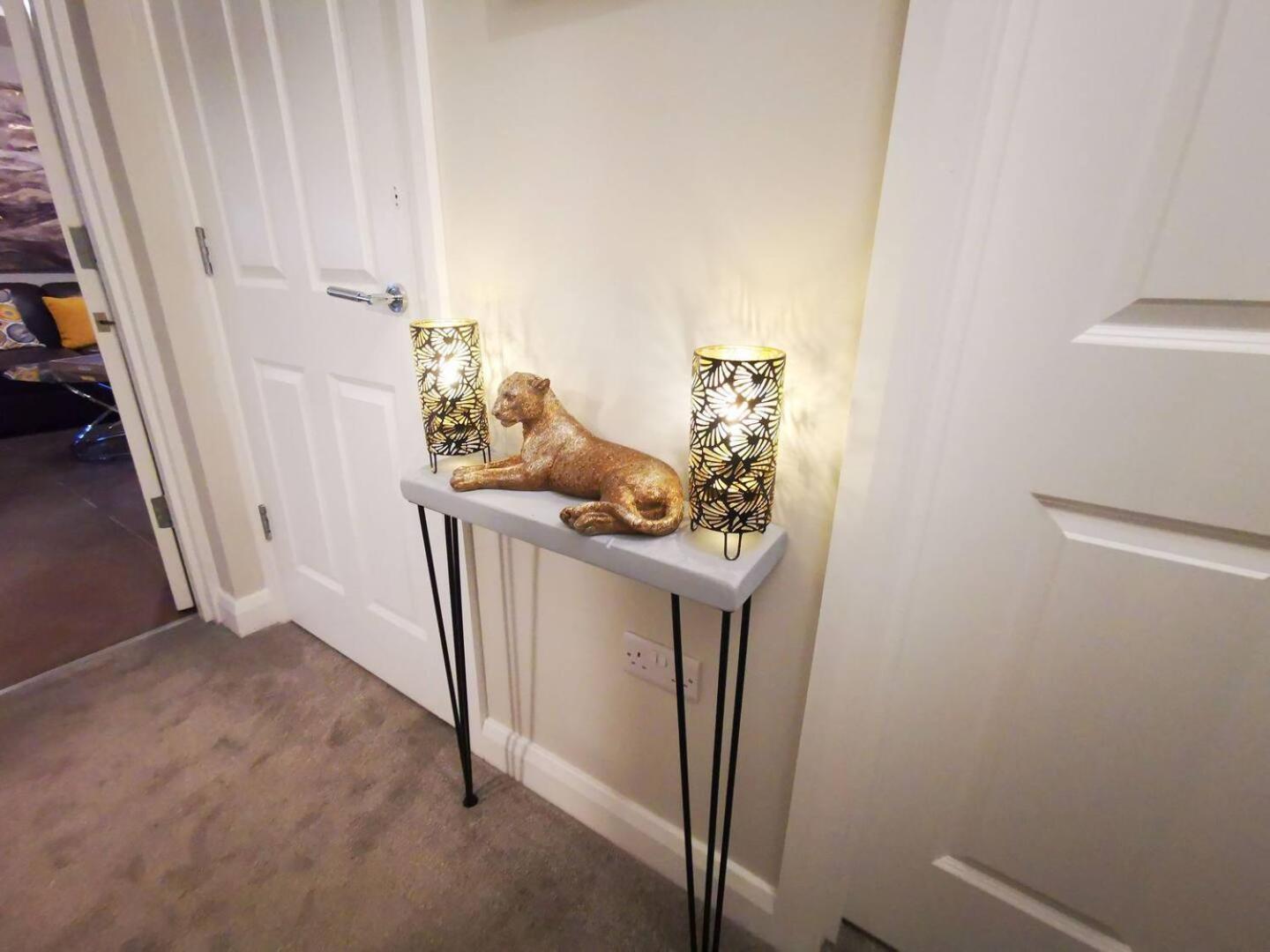 Belfast Central 2 Bedroom Luxurious Modern Stay Экстерьер фото